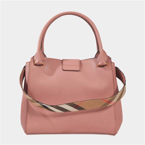 burberry medium buckle tote pink